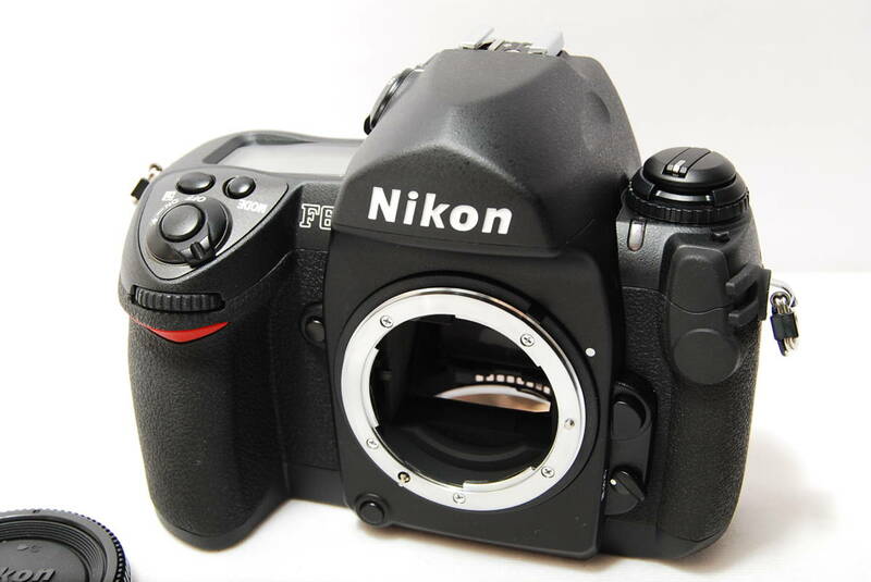 【レアな極上品】 Nikon 一眼レフカメラ F6　#2489