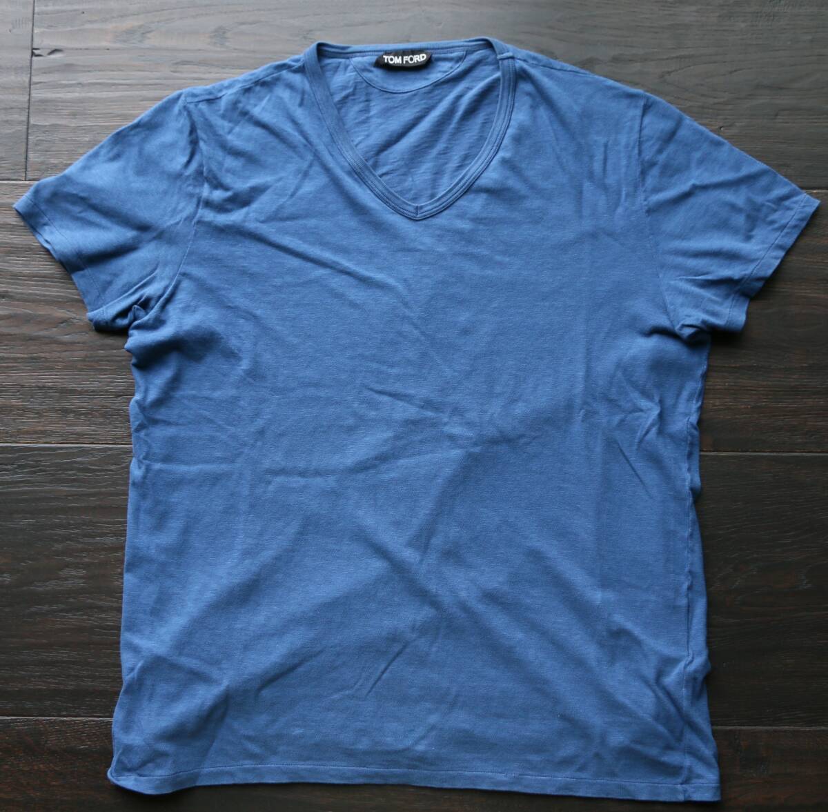 格安美品　　トムフォード　TOM FORD 高級 Tシャツ　半袖　メンズ　Vネック　正規品