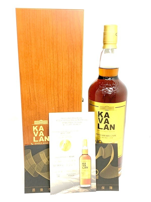 1000円スタート ウイスキー カバラン ソリスト フィノ シェリーカスク KAVALAN SOLIST FINO SHERRY CASK 1000ml 55.6% 未開栓 箱付 8AA42