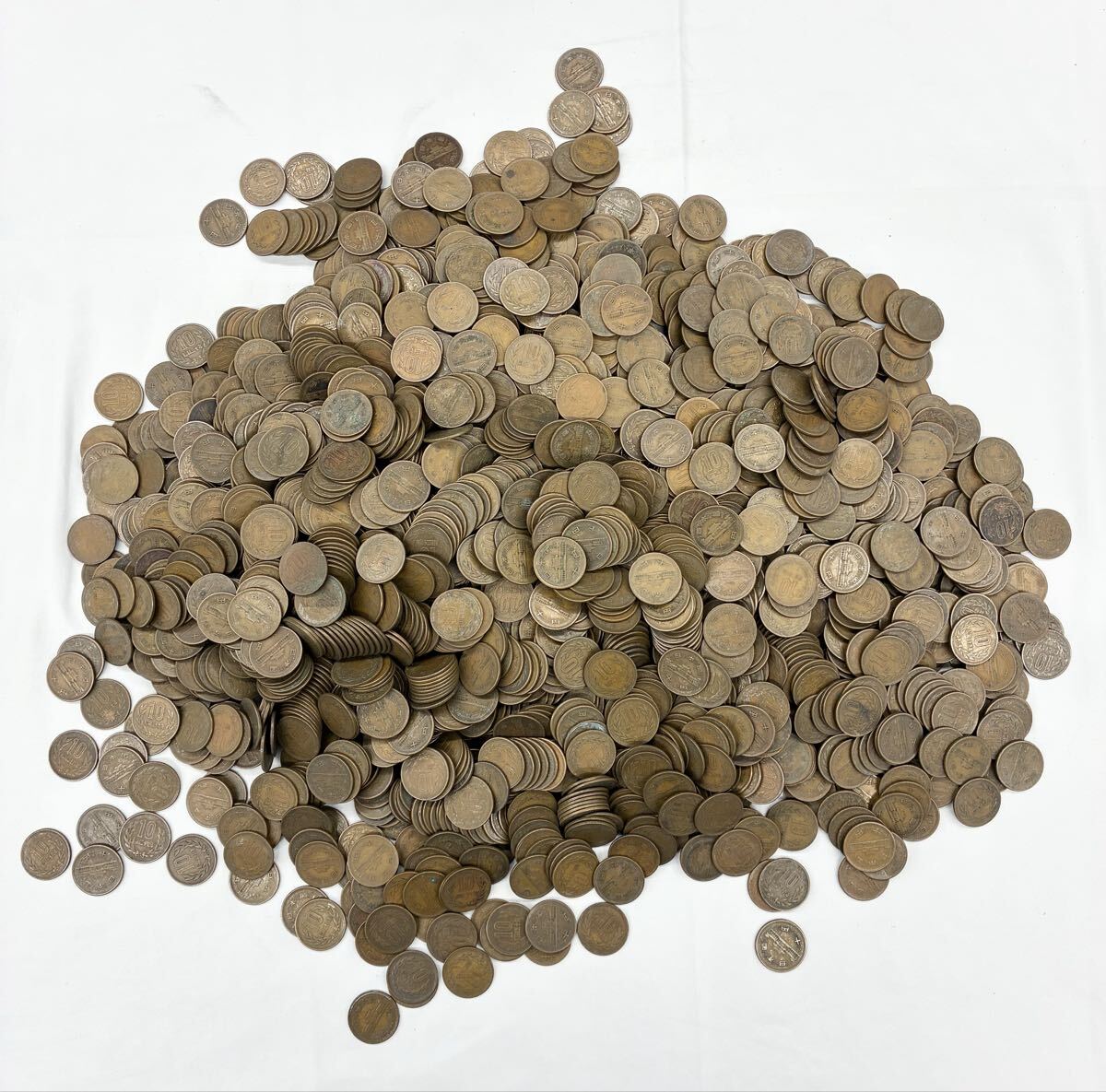 【06 河渡】1円スタート 1 ギザ10まとめ 10kg 10円 昭和レトロ コイン コレクション と古銭　アンティーク 中古品 