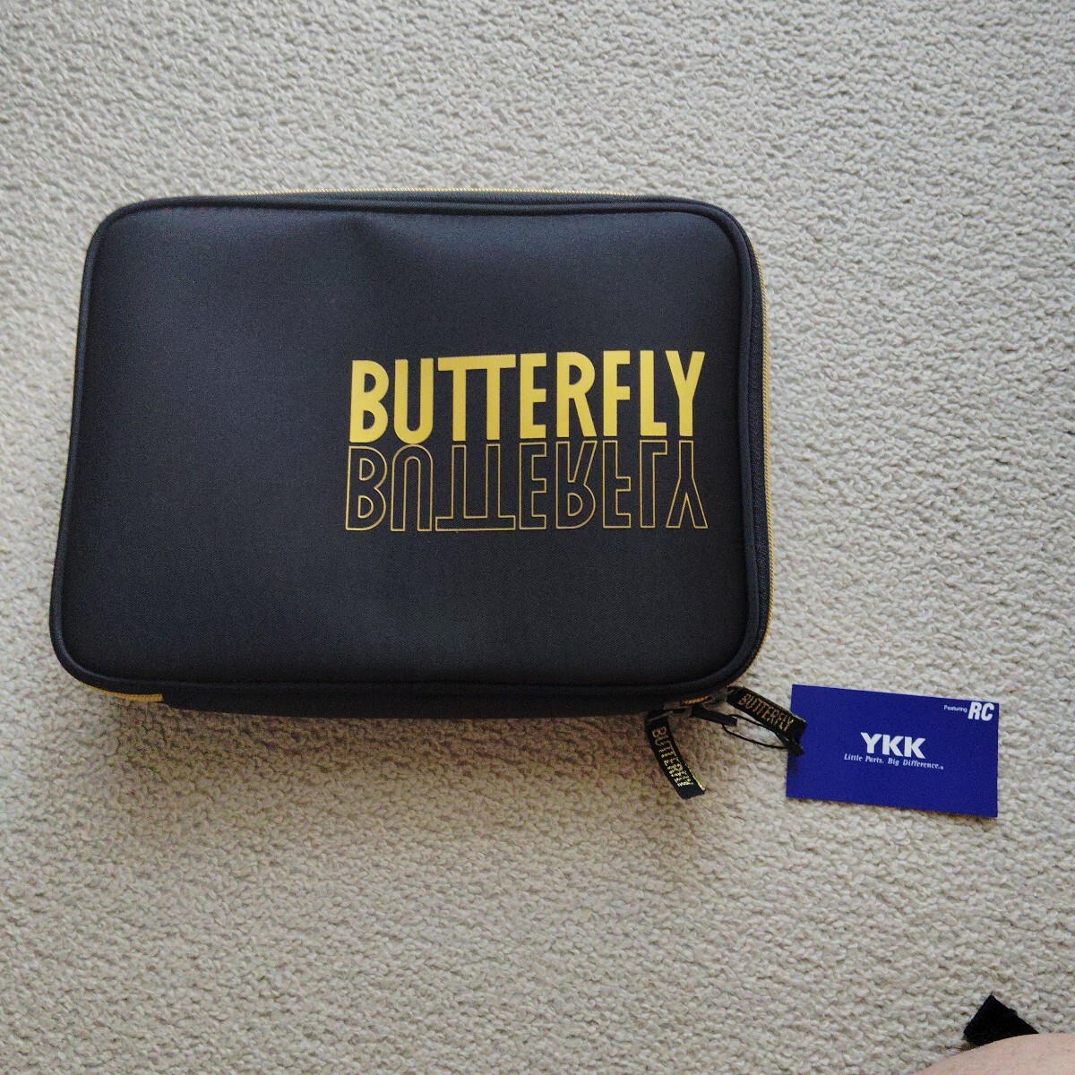 バタフライ BUTTERFLY ラケットケース ブラック×ゴールド