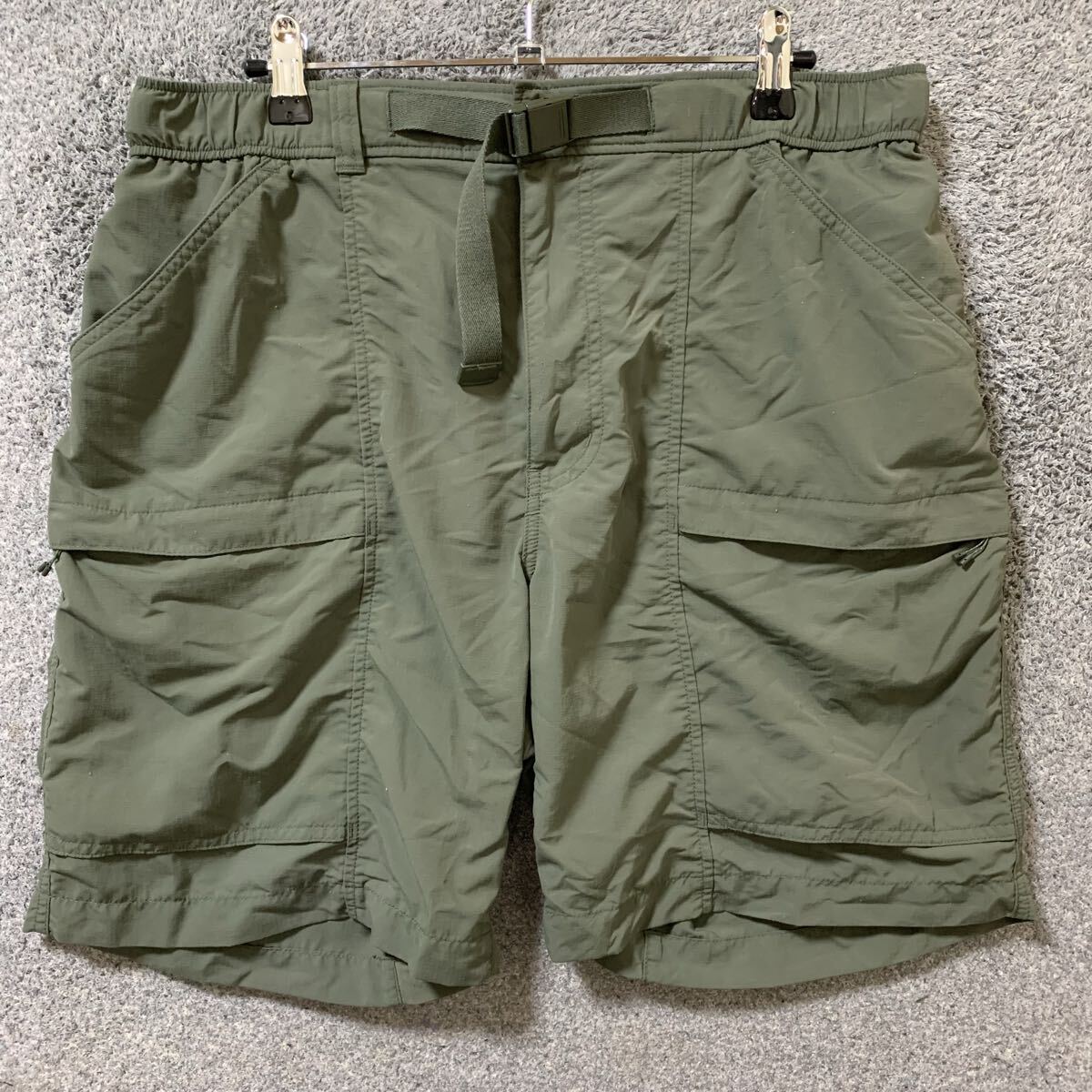 【N青】UNIQLO ユニクロ ハーフパンツ サイズM カーキ ナイロン ベルト付 ポケット 多機能 街着 ショートパンツ メンズ ボトムス 最落なし