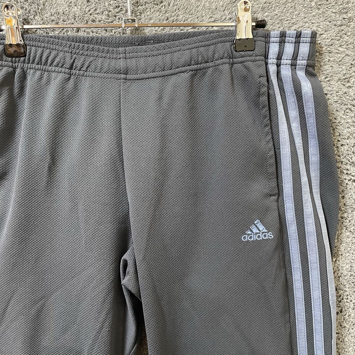 【P白】adidas アディダス トラックパンツ ジャージ サイズL グレー サイドライン ワンポイントロゴ刺繍 メンズ ボトムス 最落なし