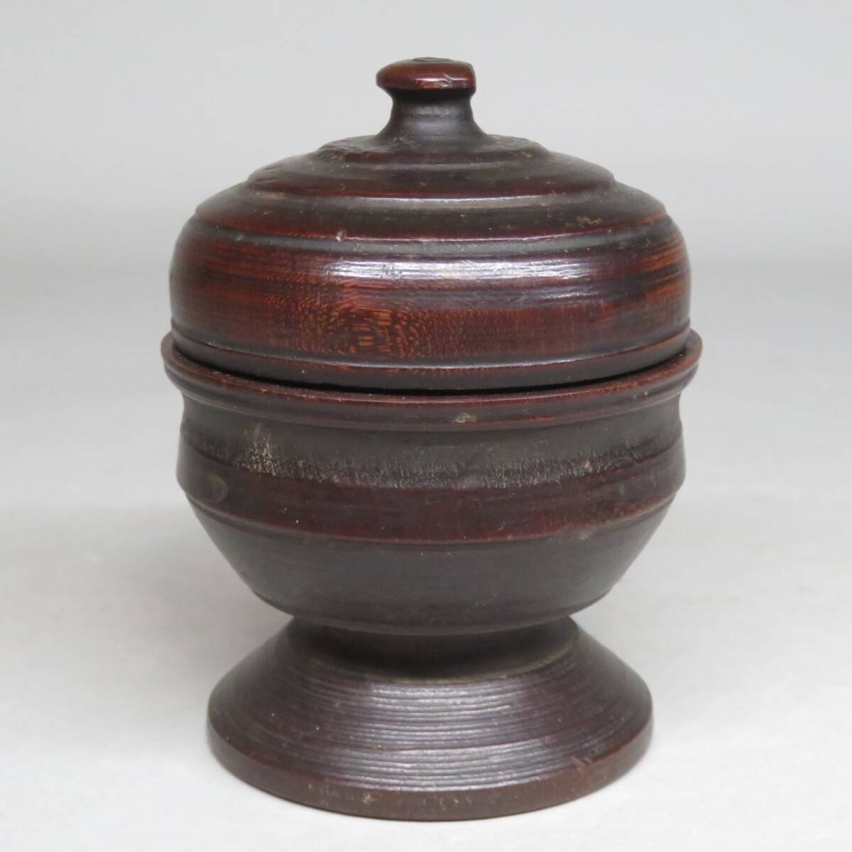 【李朝/高麗 特集出品】 李朝 木製 蓋物　古民具/李朝時代 朝鮮美術 lot:80409