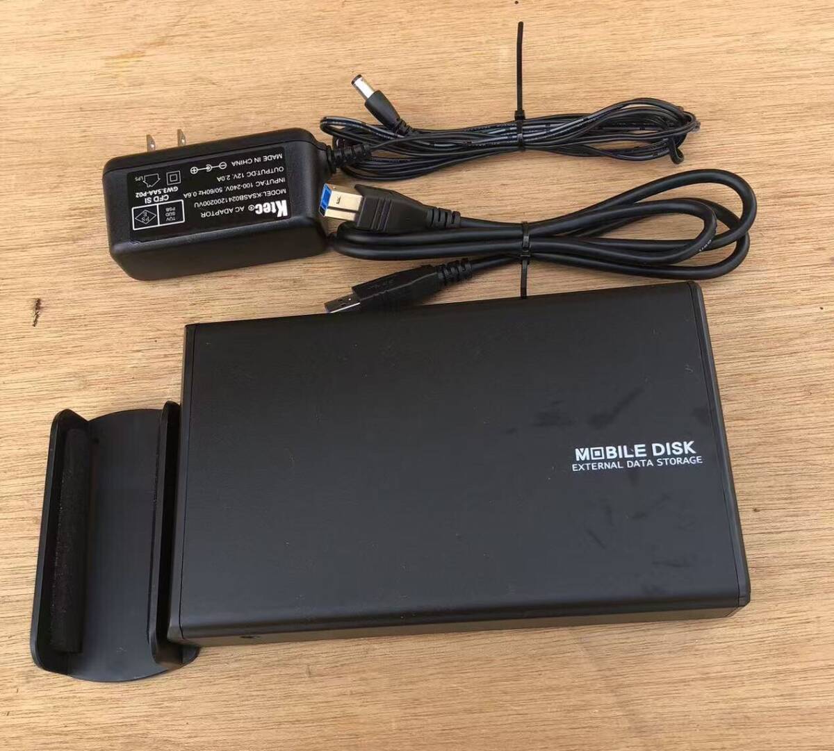 ★ジャンク★　MOBILE DISK　外付けHDD　750GB