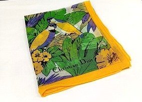 A196【美品】 Christian Dior クリスチャンディオール 花鳥柄 綿 スカーフ 約66ｘ65m 現状品 新宿◎