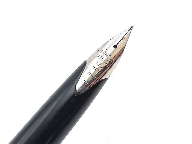 A236 PILOT パイロット カスタム 万年筆 ペン先14K/585 F刻印 H1279 現状品 新宿◎