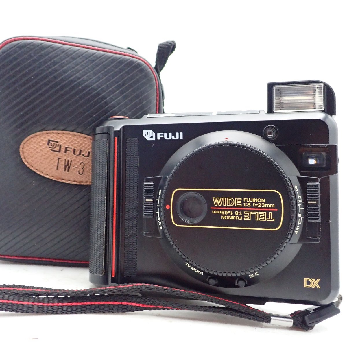 整備済 FUJIFILM TW-3 DX Tele wide ハーフフレイムフィルムカメラ 望遠広角 内蔵電池新品交換済 シャッター連写フラッシュOK 8124150
