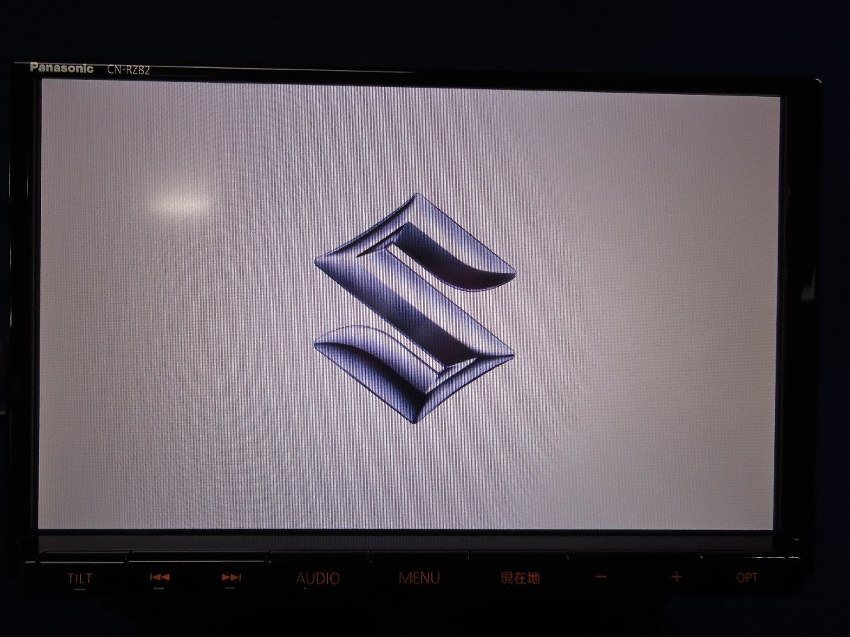 スズキ純正メモリーナビ　CN-RZ82ZA　2019年データ　フルセグ　Bluetooth　スペーシア/MK42S　TVアンテナ欠品　取説付　動作確認済　Z