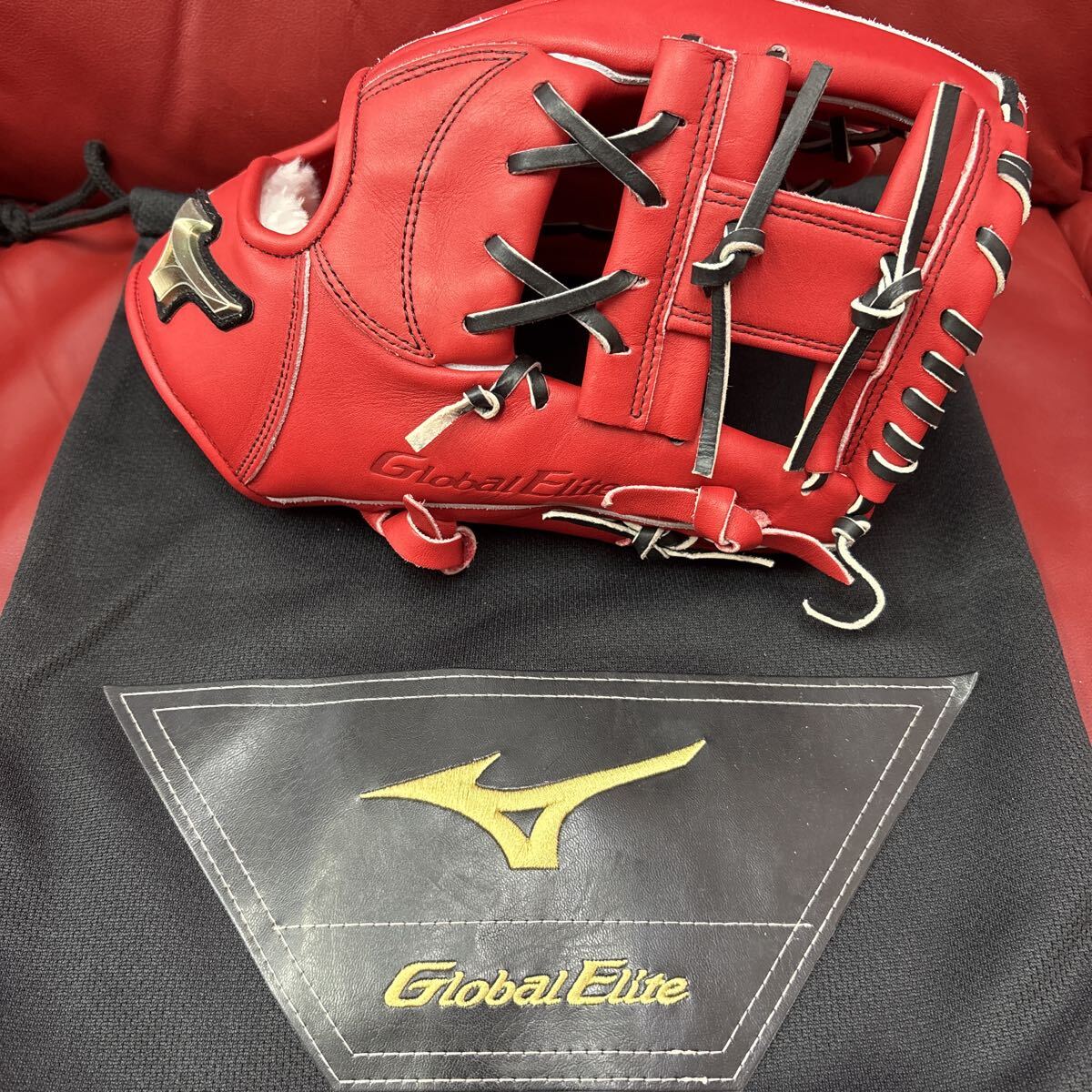 未使用品　Mizuno ミズノ/グローバルエリート H Selection SIGNA 内野手用 軟式グローブ　右投げ