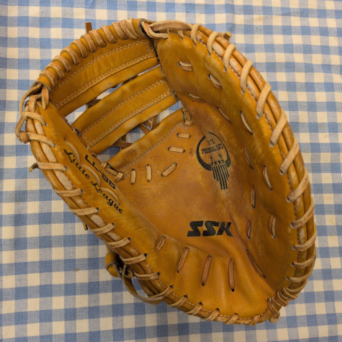 ★ SSK　LL-85　PROFESSIONAL Player　などと記された グローブ　1円スタート　ファーストミット ??　ポジション ??　野球　baseball glove