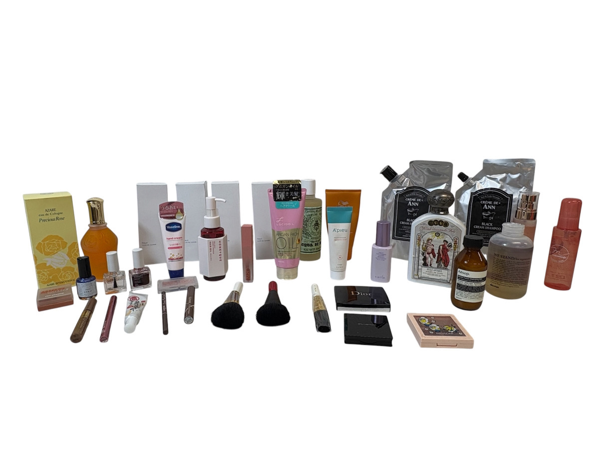 15521-08★未開封あり コスメ 36点 まとめ売り Dior shu uemura Aesop TIRTIR Fleuri WELLA CANMAKE CEZANNE 香水 スキンケア メイク★