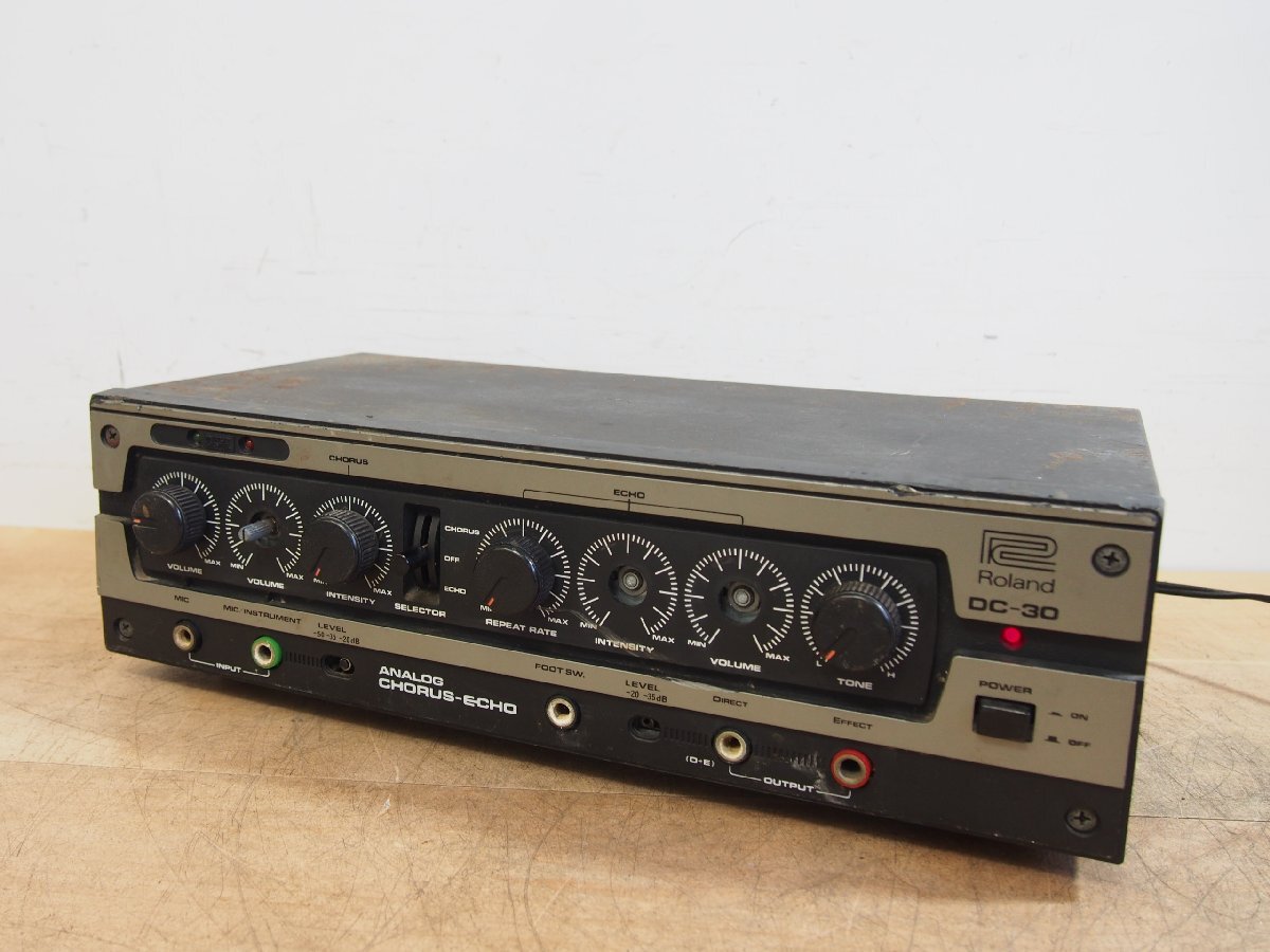 ☆【1T0713-3】 Roland ローランド ビンテージエフェクター DC-30 100V 通電OK ANALOG CHORUS-ECHO ジャンク