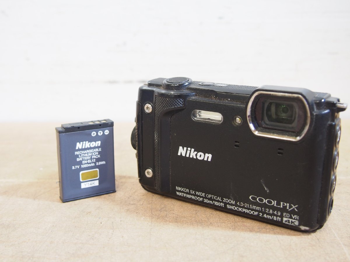 ☆【2F0739-11】Nikon ニコン デジタルカメラ COOLPIX W300 バッテリー付 NIKKOR 5X WIDEOPTICALZOOM 4.3-21.5mm 1:2.8-4.9 ED VR ジャンク