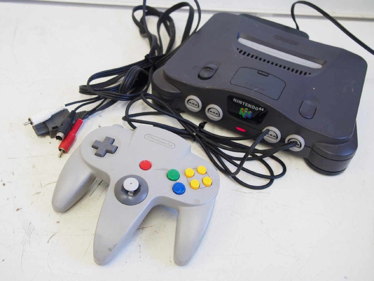 ☆【1T0714-9】 Nintendo ニンテンドー 64 NUS-001 100V AV端子コード コントローラー付き 通電OK ジャンク