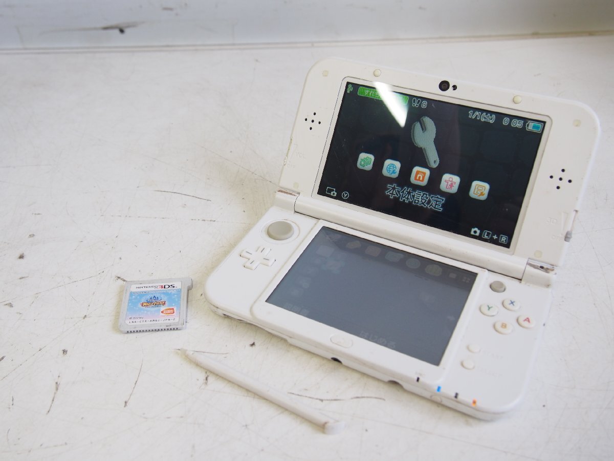 ☆【2F0729-14】 Nintendo ニンテンドー new 3DS LL RED-001 100V タッチペン付き 通電OK パールホワイト 現状品