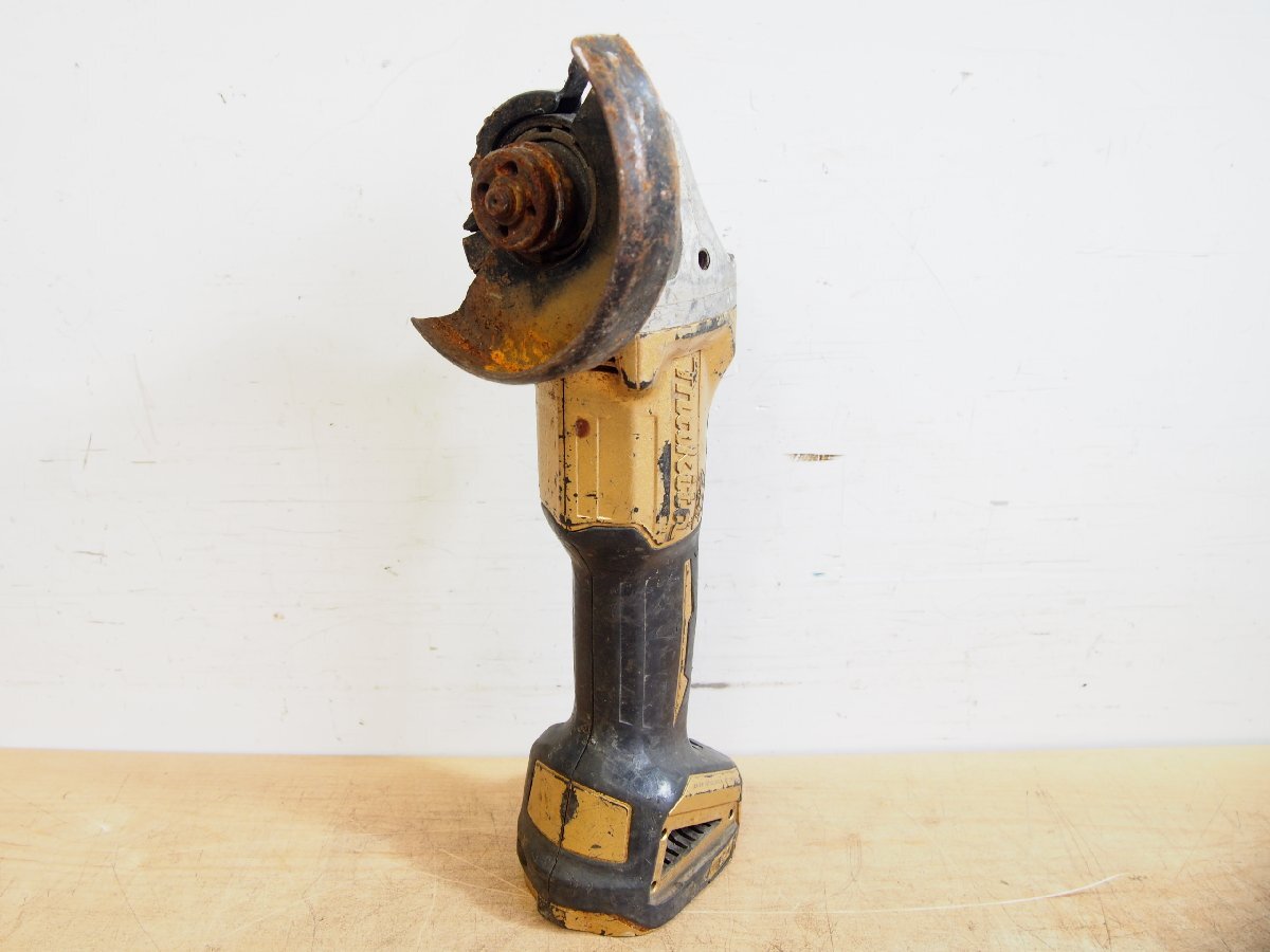 ☆【2T0625-19】 makita マキタ 100mm 充電式ディスクグラインダ GA404D 18V 本体のみ 電動工具 ジャンク