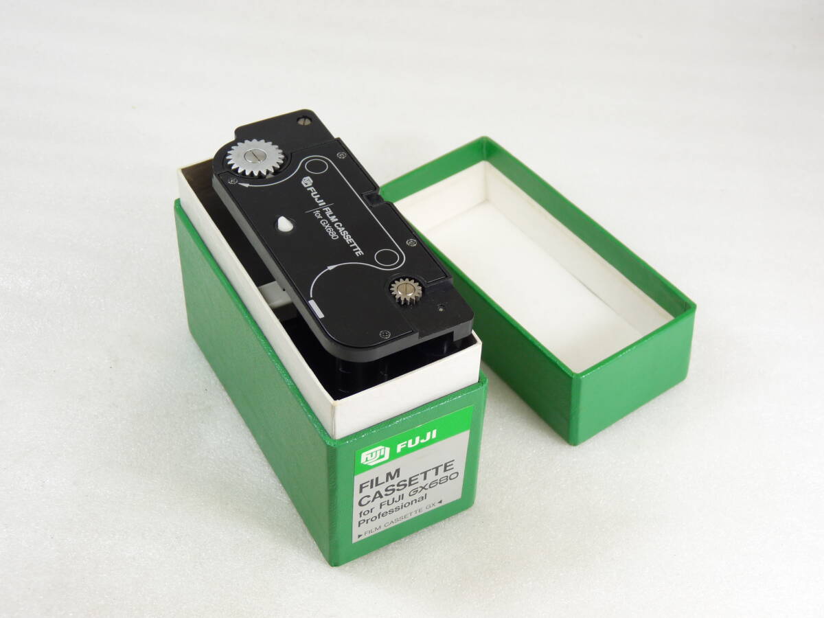 【良品】フジ FILM CASSETTE FUJI GX680 Professional 用 元箱付