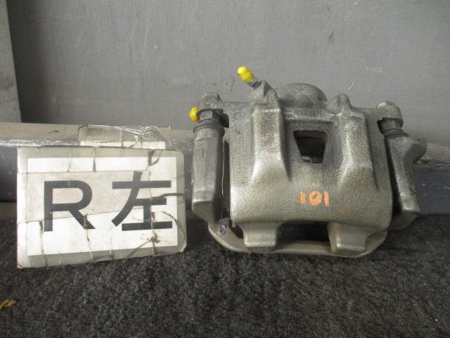 【検査済】 H21年 ヴォクシー DBA-ZRR70W 左リアキャリパー 47750-28270 [ZNo:08006819]