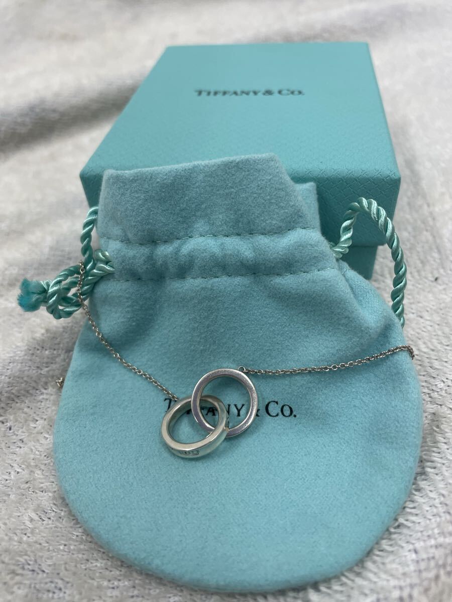 ● Tiffany Co ティファニー インターロッキング　ナロー サークルリング　ネックレス　AG925