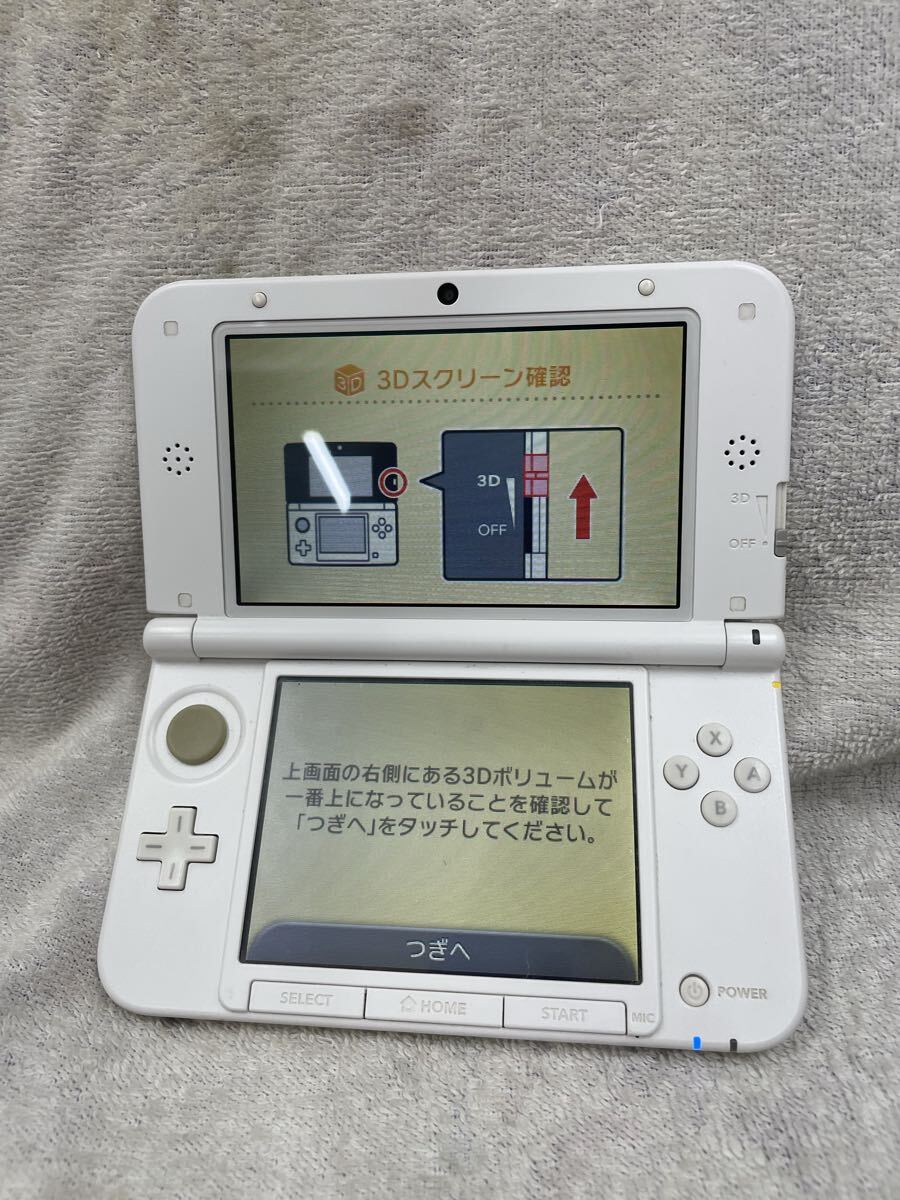 ☆ Nintendo ニンテンドー3DS LL SPR-001 ホワイト　初期化済み