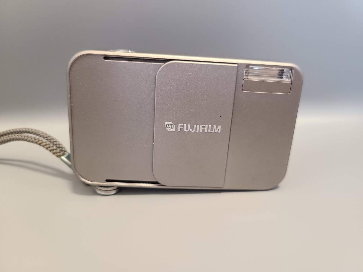 フィルムカメラ フジフィルム FUJIFILM CARDIA mini TIARA　1円スタート