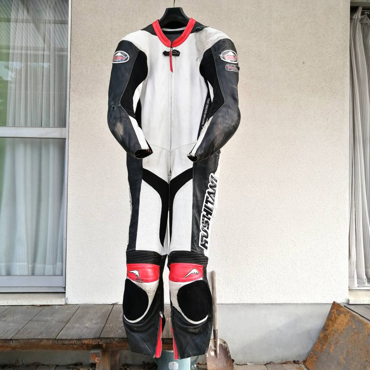 ジャンク扱い KUSHITANI クシタニ レーシングスーツ ネクサス プロトコアレザー Mサイズ