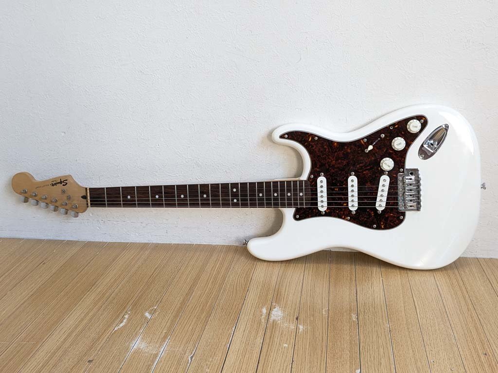 △Squier by Fender スクワイヤー ストラトキャスター エレキギター