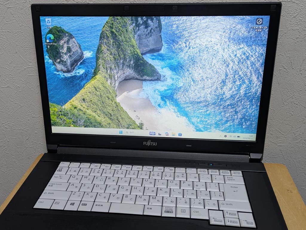 △富士通 A746/P 第6世代i3-6100U RAM8GB SSD128GB Wi-Fi 15.6インチ Windows11Pro