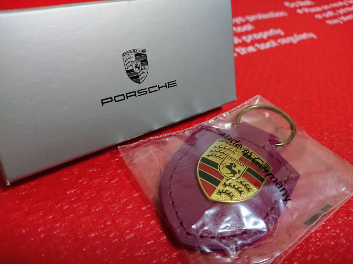 ポルシェ 純正 限定 クレスト キーホルダー カレラ ケイマン ボクスター パナメーラ カイエン マカン 希少 レア ルビーストーン