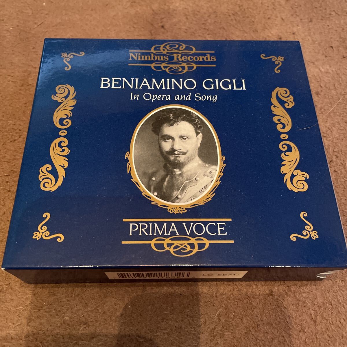 ジーリ　Beniamino Gigli In Opera and Song Nimbus Records PRIMA VOCE 3CD