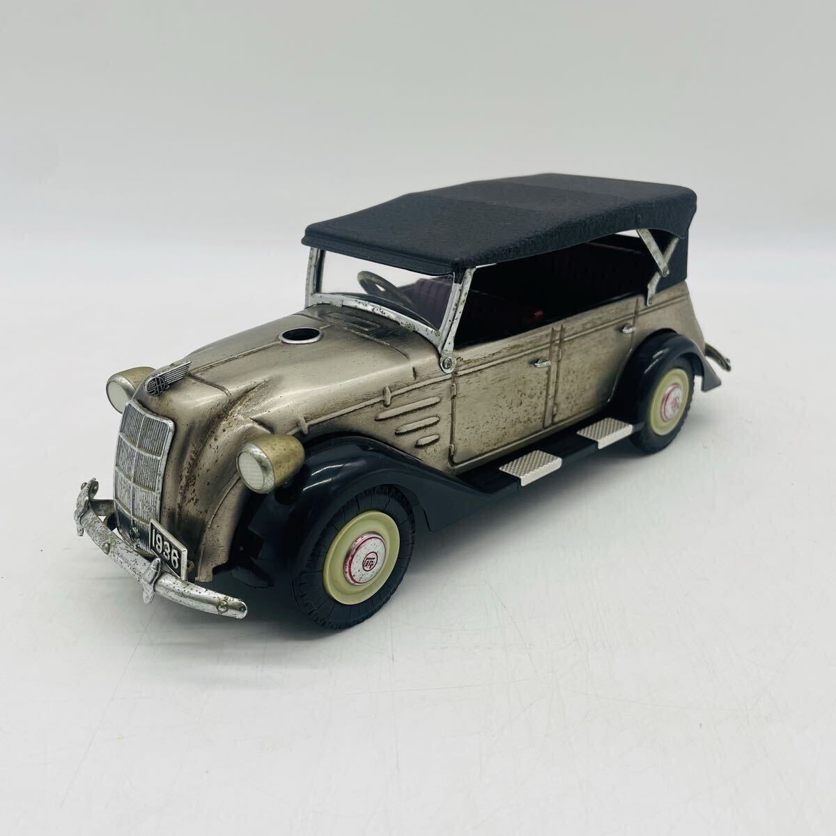 SW0399 クリーニング済 動作未確認 現状品 昭和レトロ 1936年式 トヨタAB型フェートン クラシックカー型卓上ガスライター TOYOTA 50周年