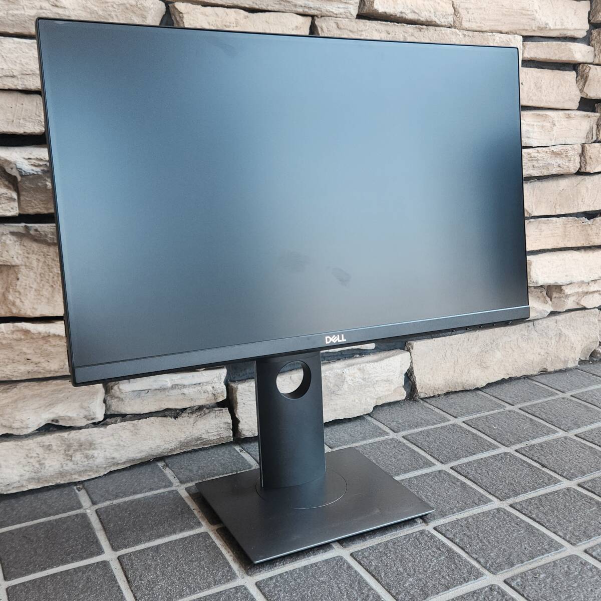 札幌発 Dell P2219H 21.5インチ 液晶モニター 1920x1080 回転 ノングレア 非光沢 2018年製 ② 26H 北3