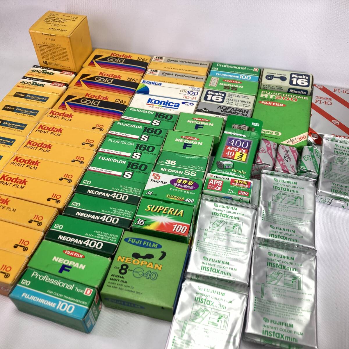 期限切れ フィルム 約55本 まとめ コダック 富士フイルム コニカ 【現状販売品】 26H ヱHH3