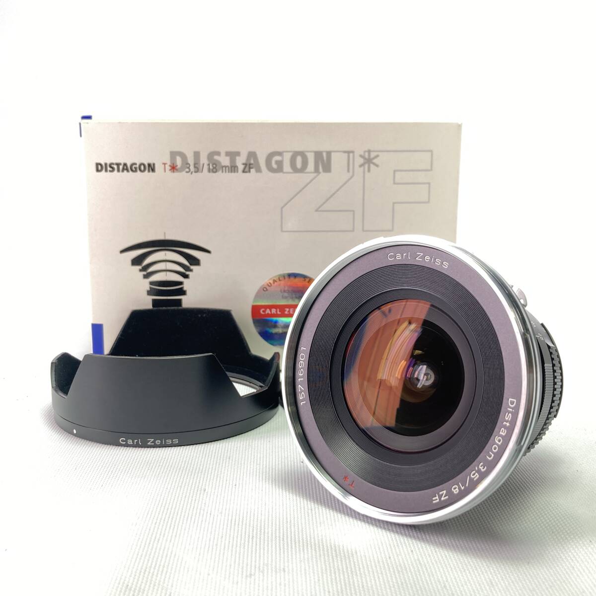 Carl Zeiss Distagon 18mm F3.5 ZF T* カールツァイス ニコンFマウント 単焦点 レンズ 26H ヱ2
