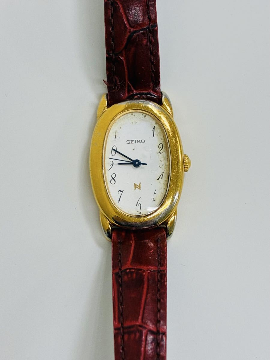 1円スタート SEIKO 腕時計　ジャンク 電池切れ 1F21-5870 ノイエ