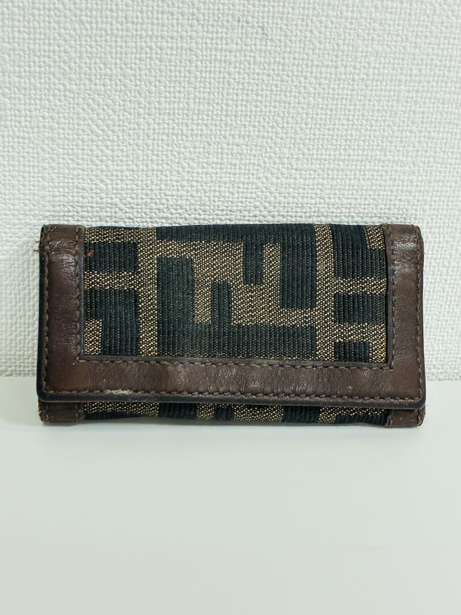 1円スタート　 FENDI フェンディ キーケース ブラウン系