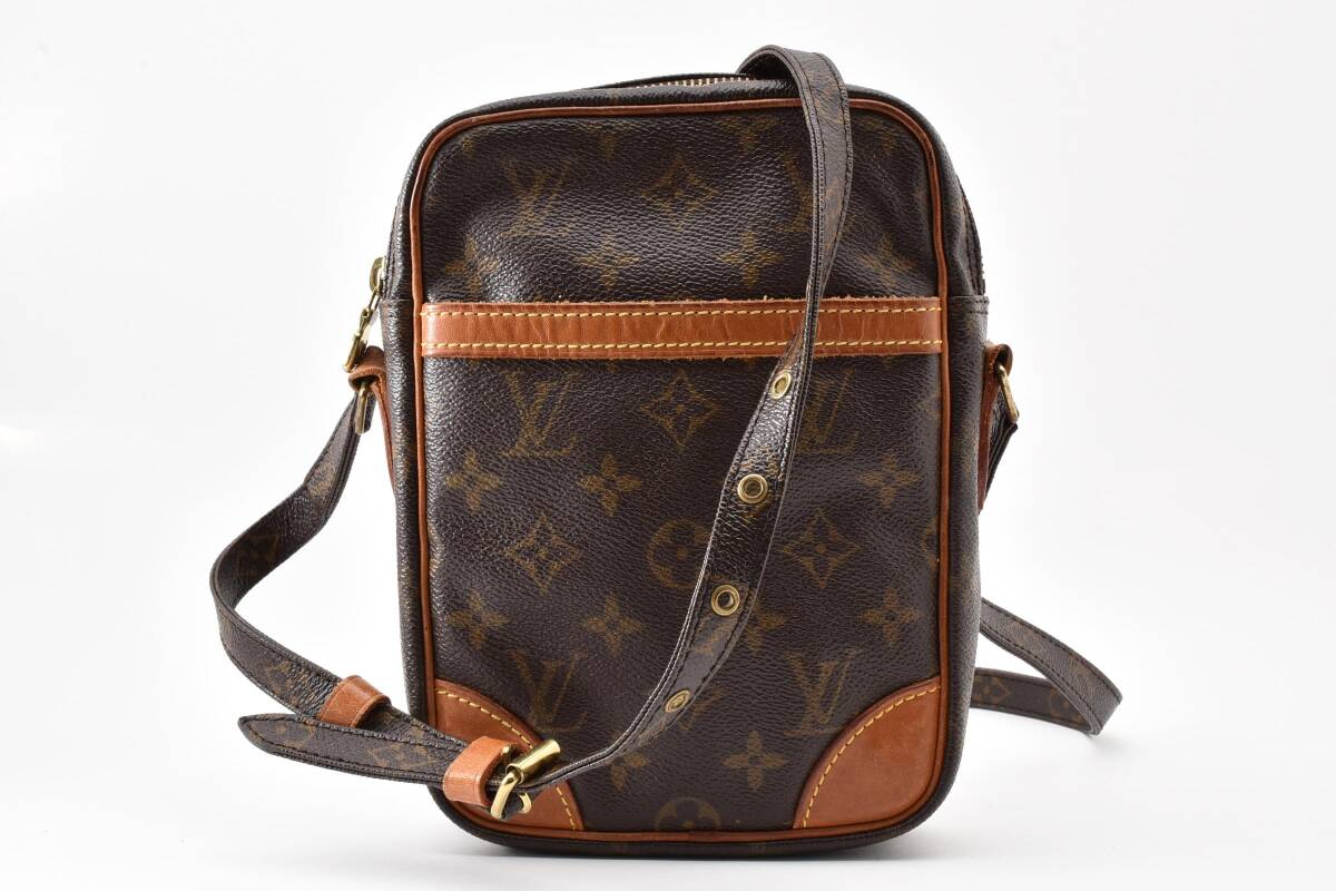 LOUIS VUITTON ルイヴィトン モノグラム ダヌーヴ #A657