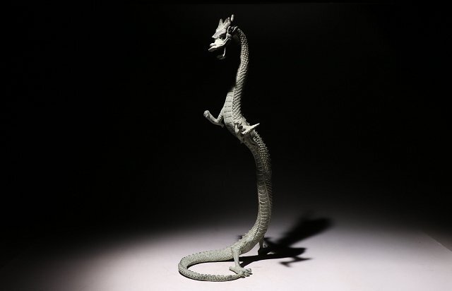 ☆寒椿☆青銅龍　重量約968g　(検)置物 古銅 唐物 中国美術