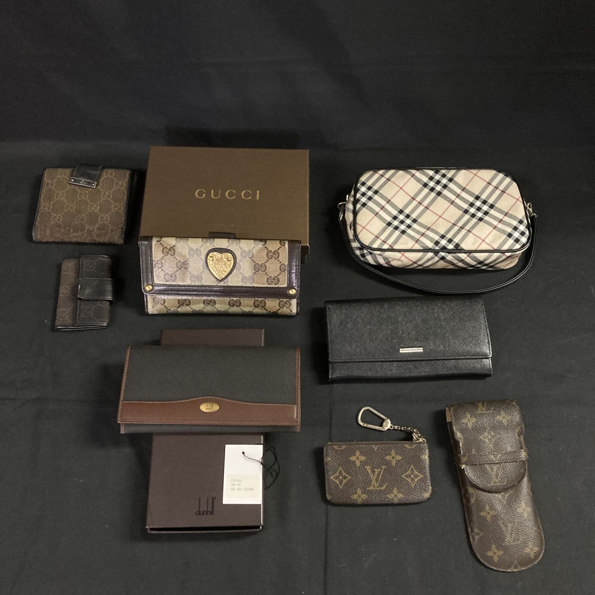 DGg690D08 dunhill ダンヒル FD1010B ブラック チェック柄 GUCCI グッチ GGキャンバス ハート 二つ折り 長財布 キーケース など まとめ