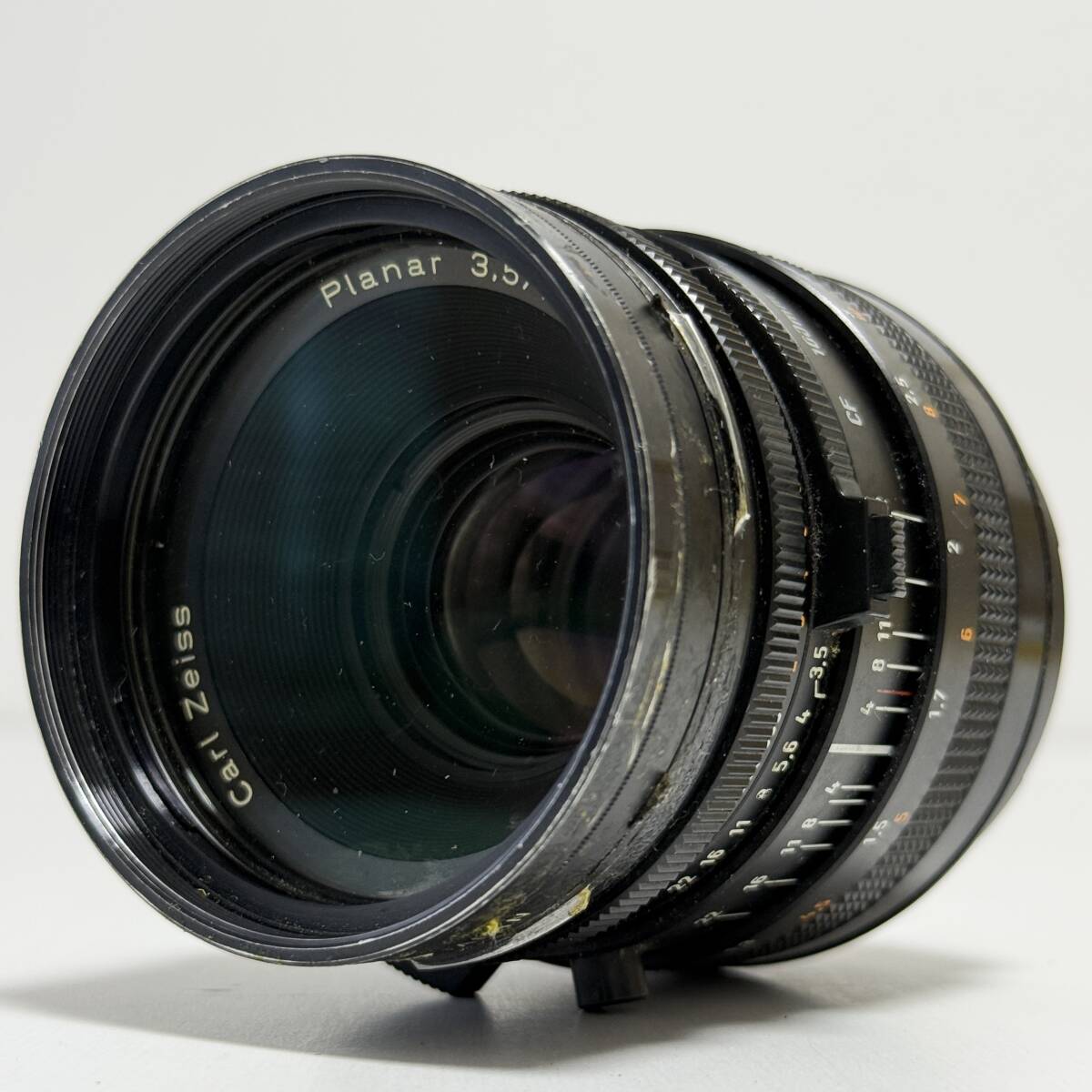 簡易クリーニング済 HASSELBLAD Carl Zeiss Planar 3.5/100 T* カメラレンズ ハッセルブラッド 動作未確認 FT1585