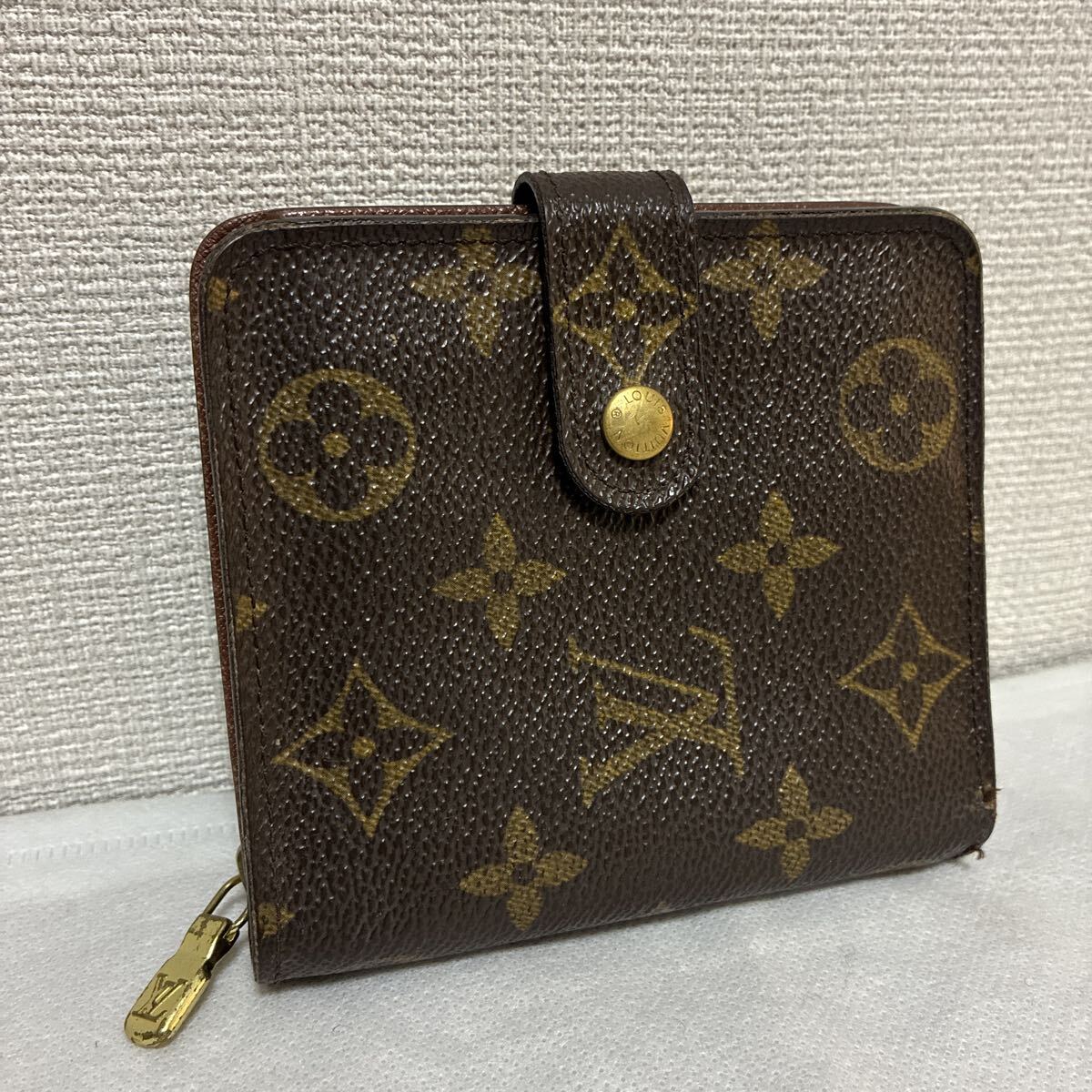 【美品】 LOUIS VUITTON ルイヴィトン コンパクトジップ 二つ折り財布 モノグラム M61667 レザー シリアルあり
