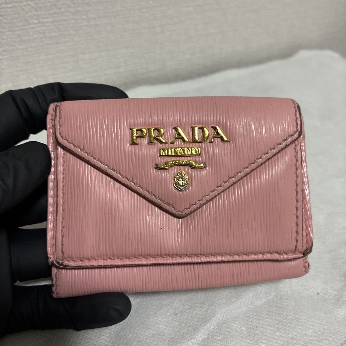 PRADA プラダ 三つ折り財布 コンパクトウォレット サフィアーノ レザー ピンク シリアルあり