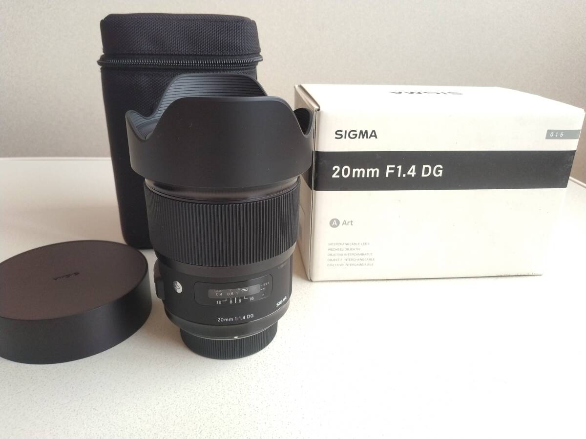 SIGMA 20mmF1.4　DG　forNIKON