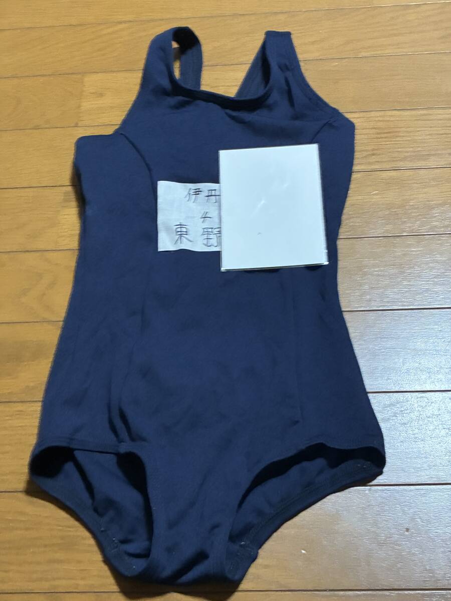 (M-106) カワニシ 女児 紺色 競泳水着 (M) サイズ 160センチ