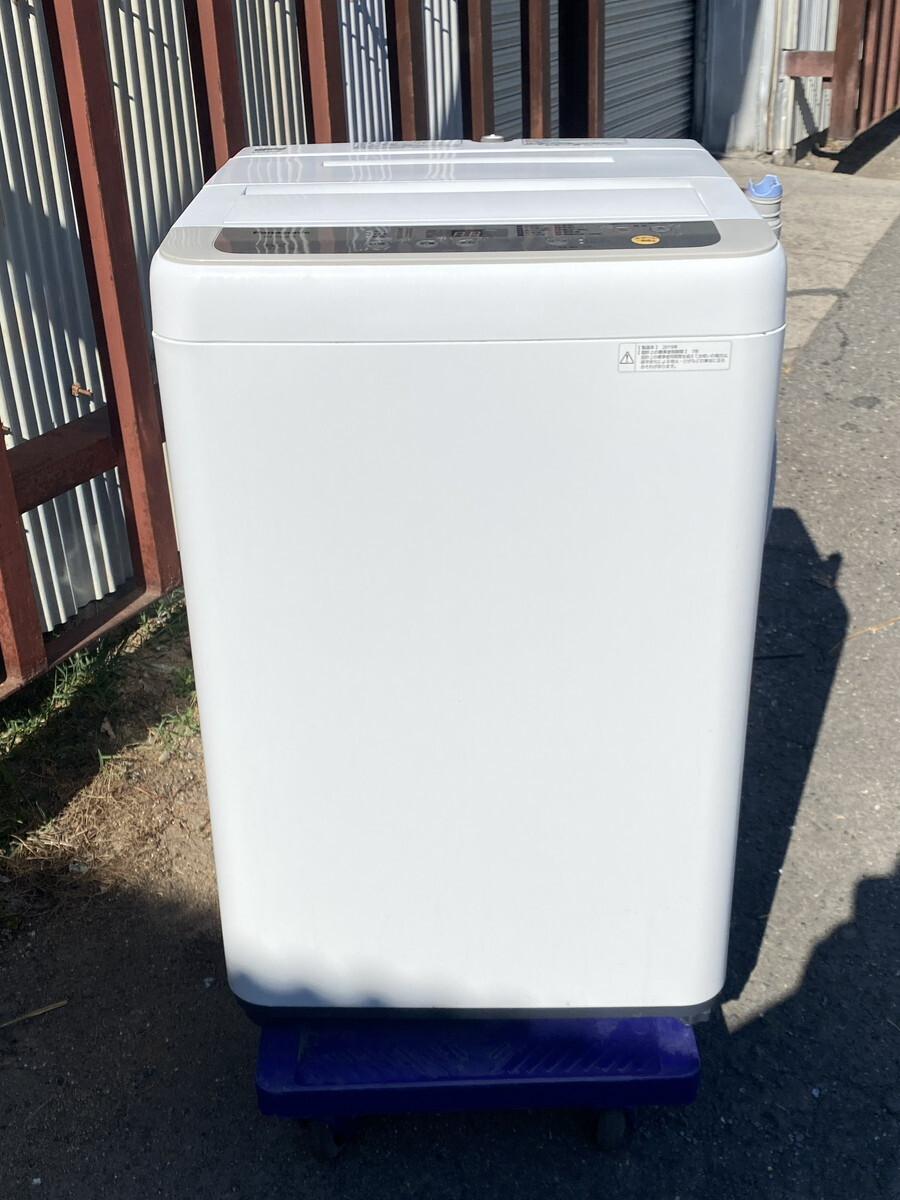 【４９－５２】直接引き取り大歓迎！Panasonic パナソニック 5.0kg 全自動洗濯機 NA-F50B12 2019年製 カビ臭有 家電製品 中古品