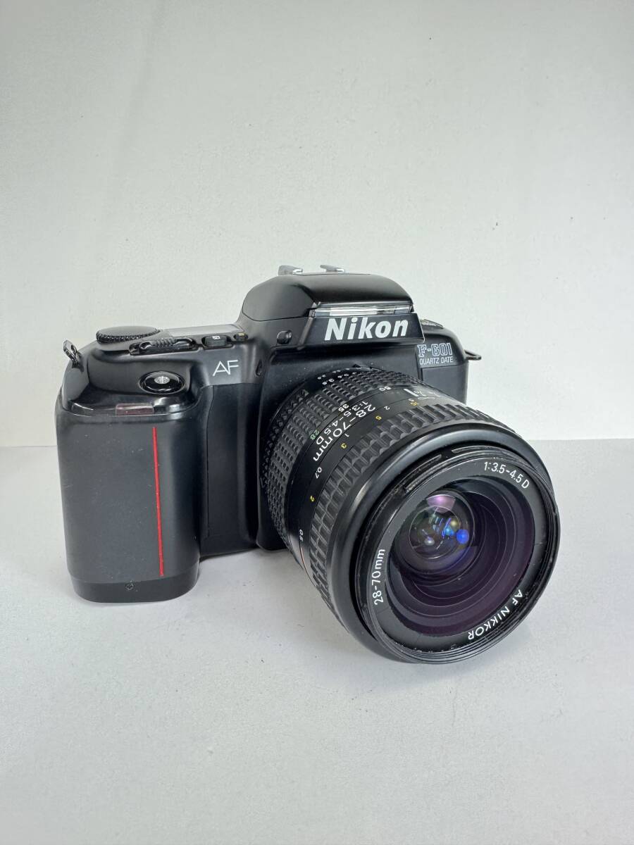 Nikon F-601 AF NIKKOR 28-70mm F3.5-4.5D フィルム一眼レフ KAJI071