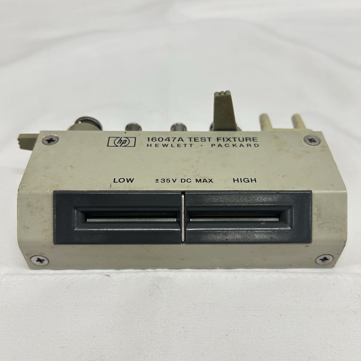 HP HEWLETT PACKARD 16047A TEST FIXTURE テストフィクスチャ 現状品
