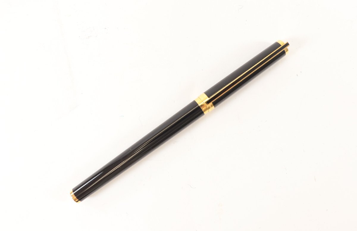 S.T. Dupont デュポン 万年筆 ペン先 18ｃｔ 750 刻印 ブラック ゴールドカラー 文具 筆記用具 2609-NN