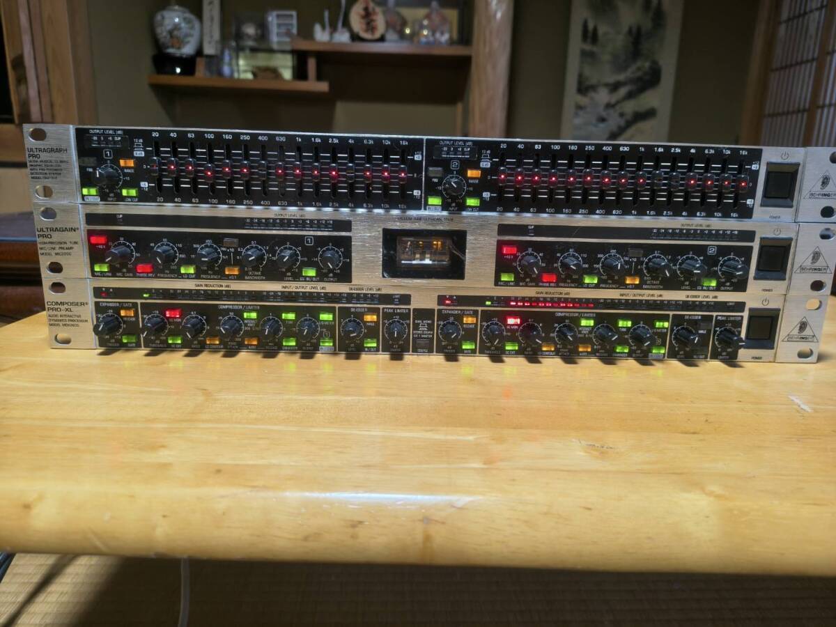 ベリンガー　真空管式アンプ　コンプレッサー　ミキサー　Hi-SSB　動作品